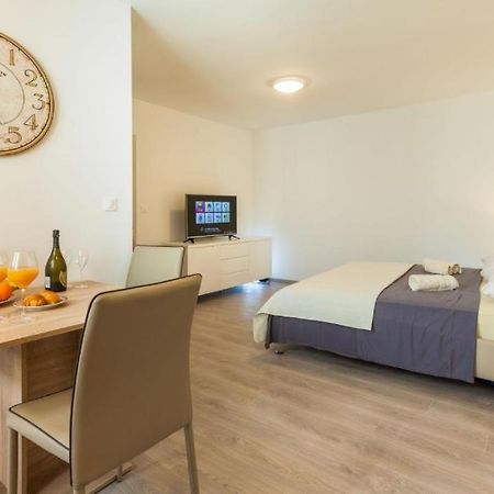 Apartments & Room Rollex 스플리트 외부 사진